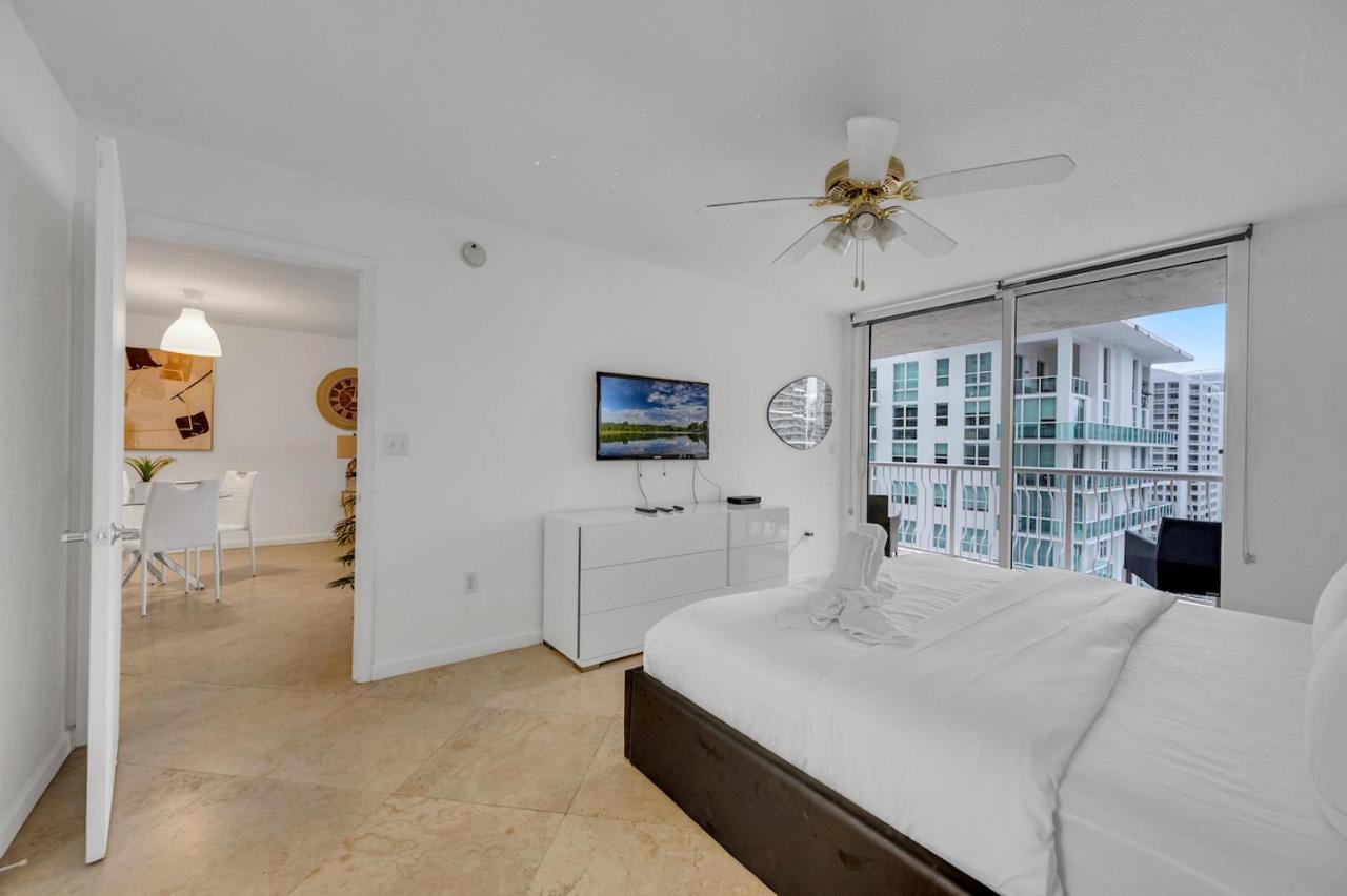 Gorgeous 1Br Condo Brickell-Freeparking Маямі Екстер'єр фото